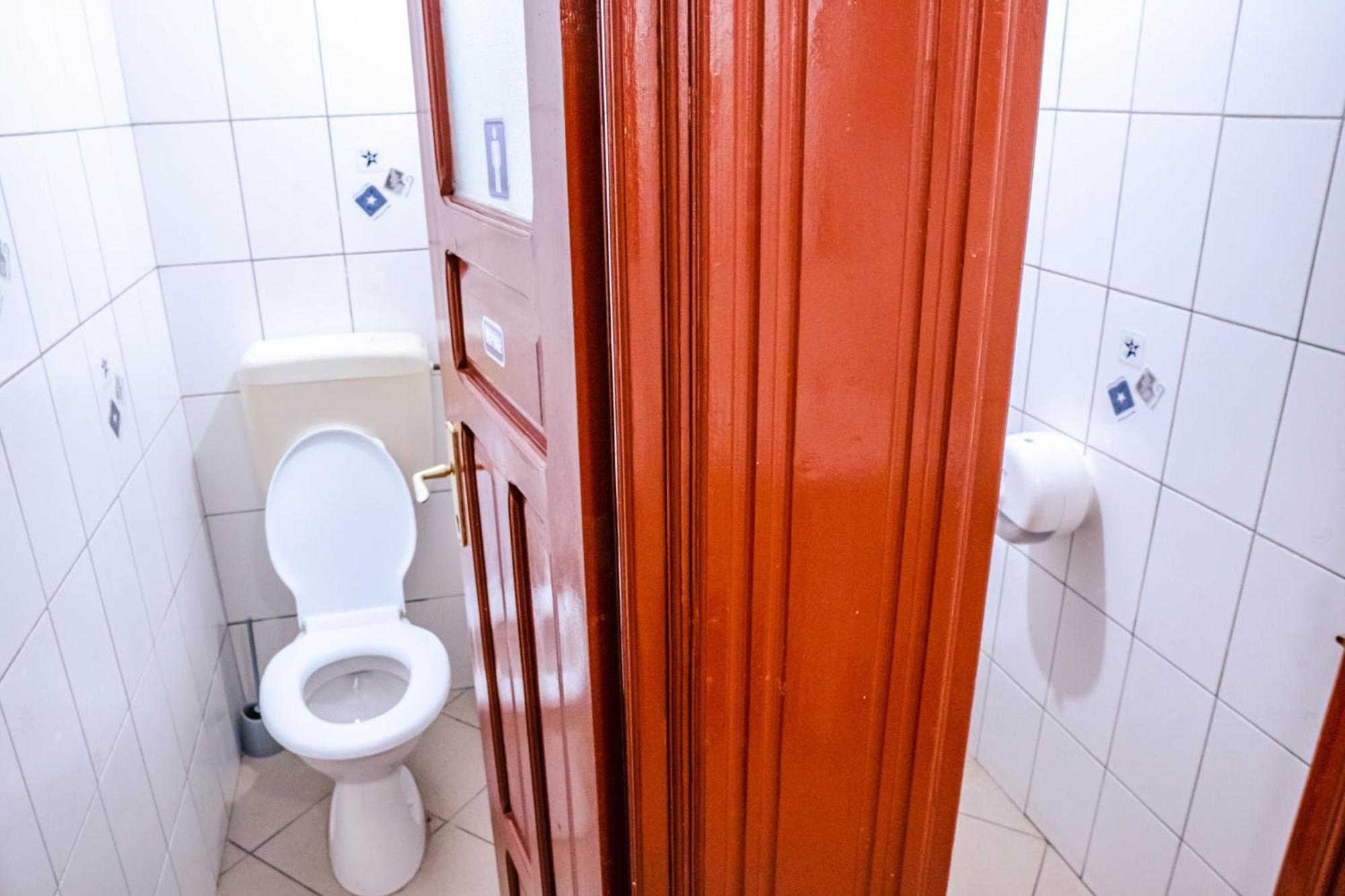 Hostel Sport Bucureşti Eksteriør bilde