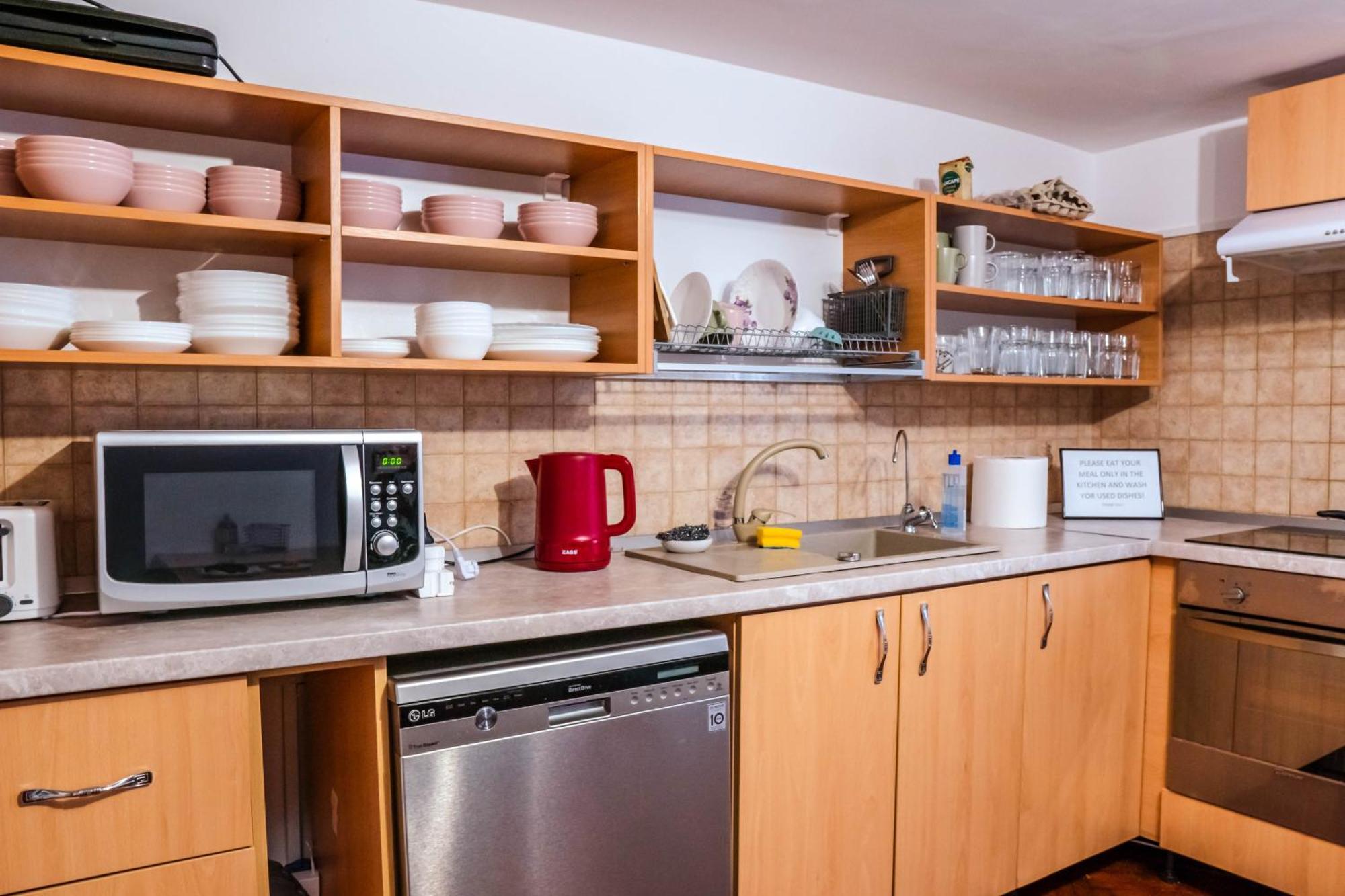 Hostel Sport Bucureşti Eksteriør bilde